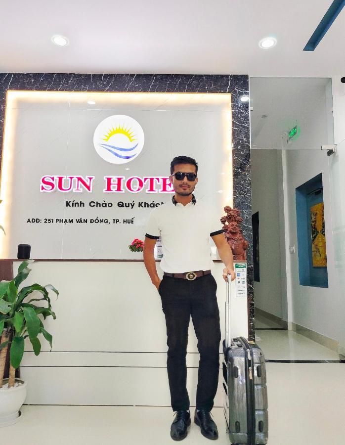 Sun Hotel Hue Buitenkant foto