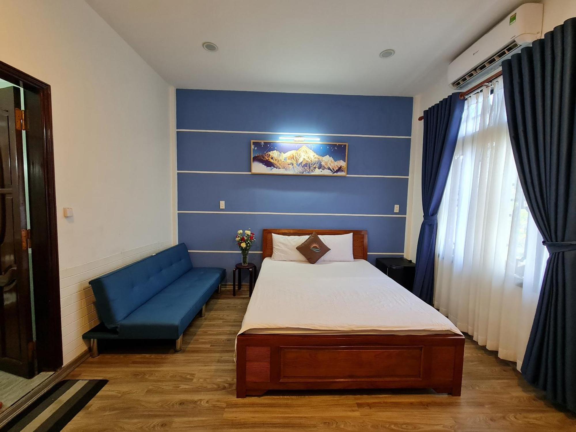 Sun Hotel Hue Buitenkant foto