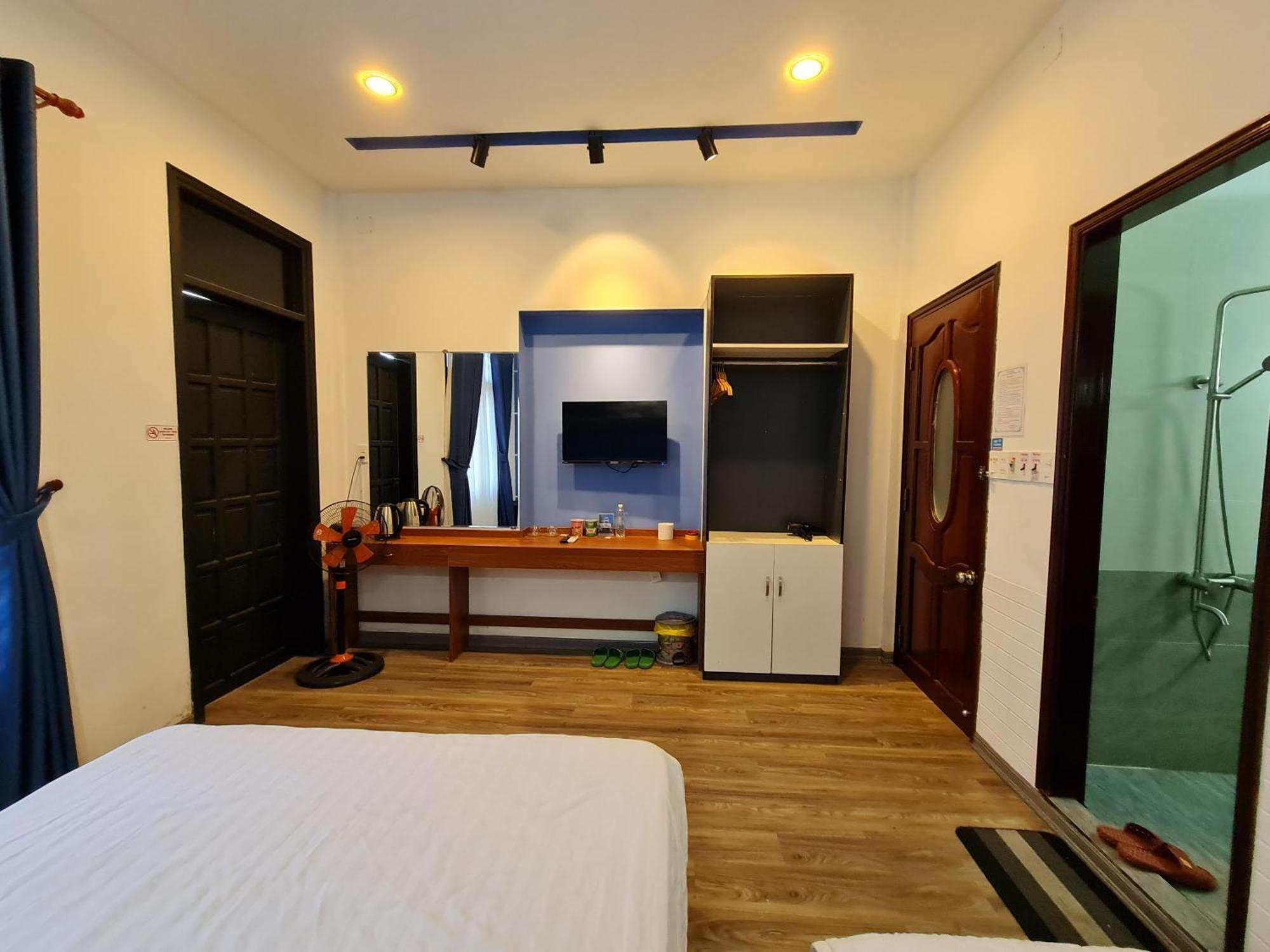 Sun Hotel Hue Buitenkant foto