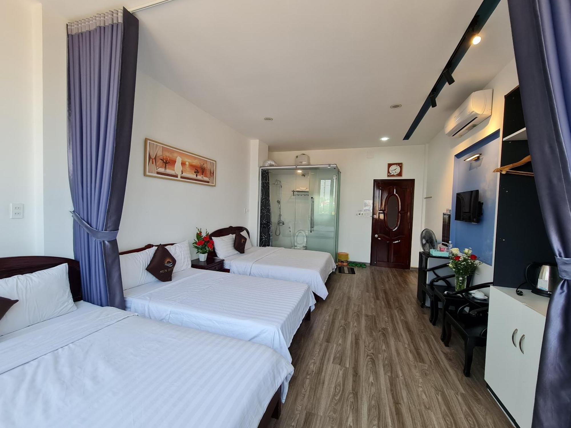 Sun Hotel Hue Buitenkant foto