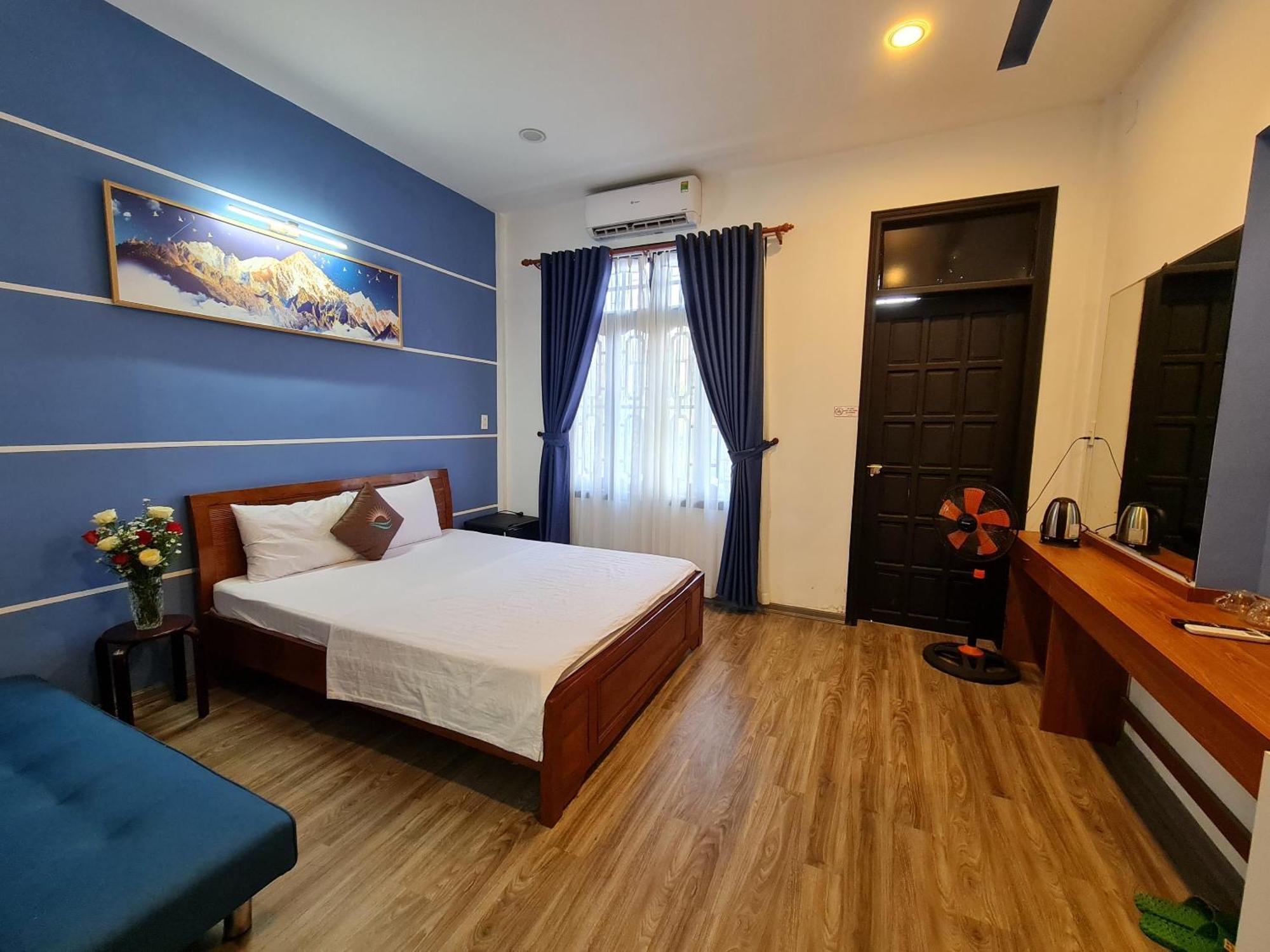 Sun Hotel Hue Buitenkant foto