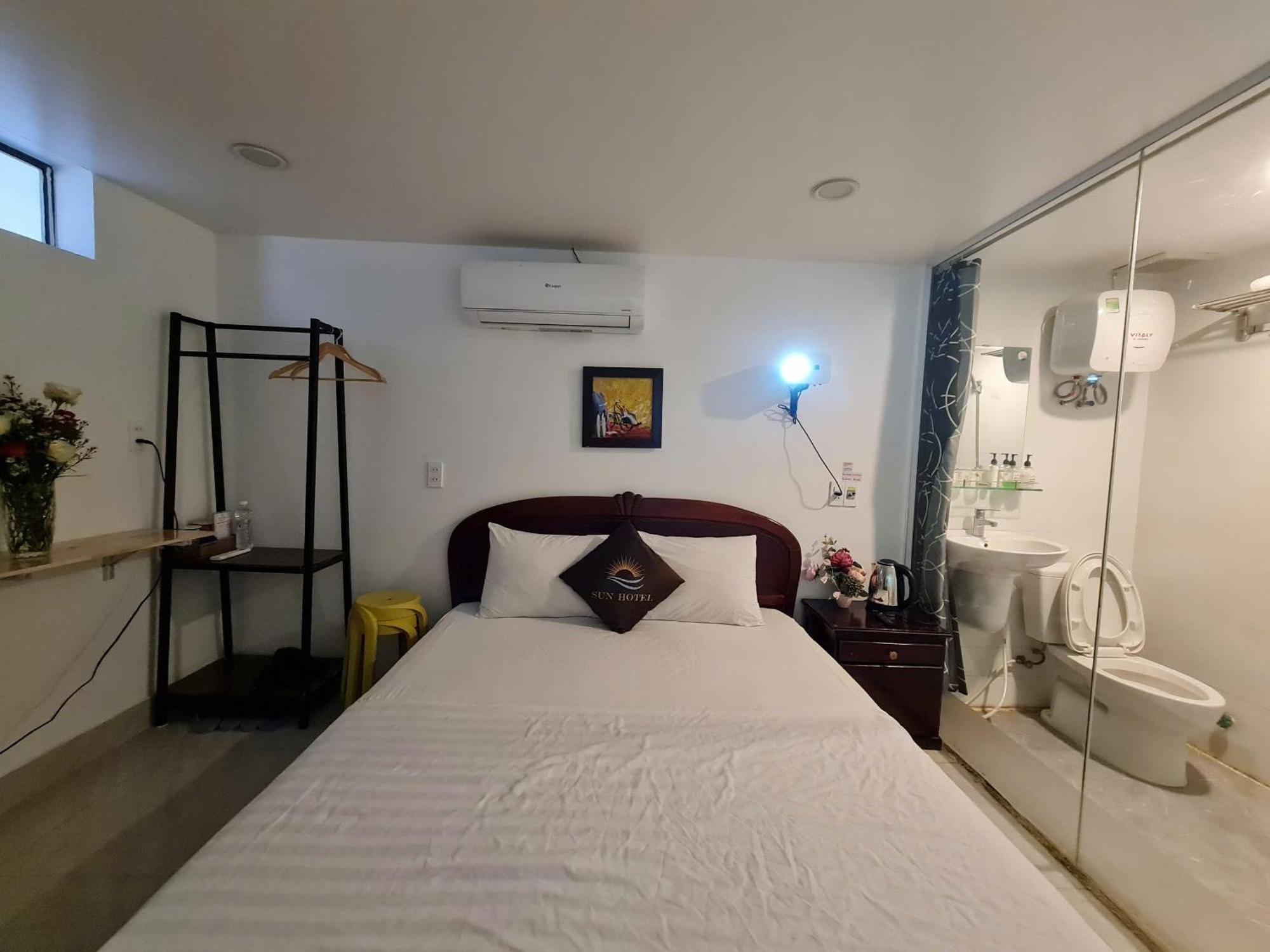 Sun Hotel Hue Buitenkant foto