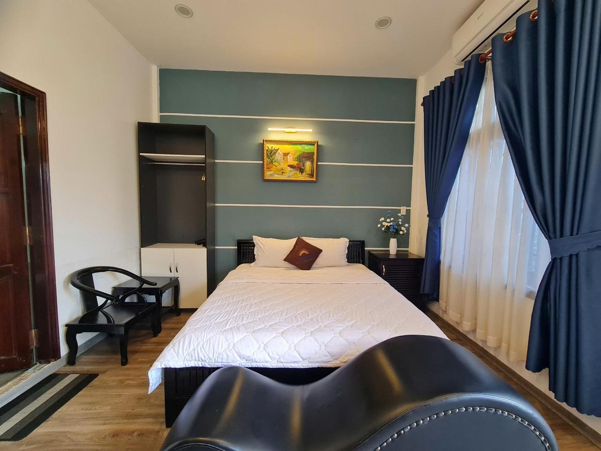 Sun Hotel Hue Buitenkant foto